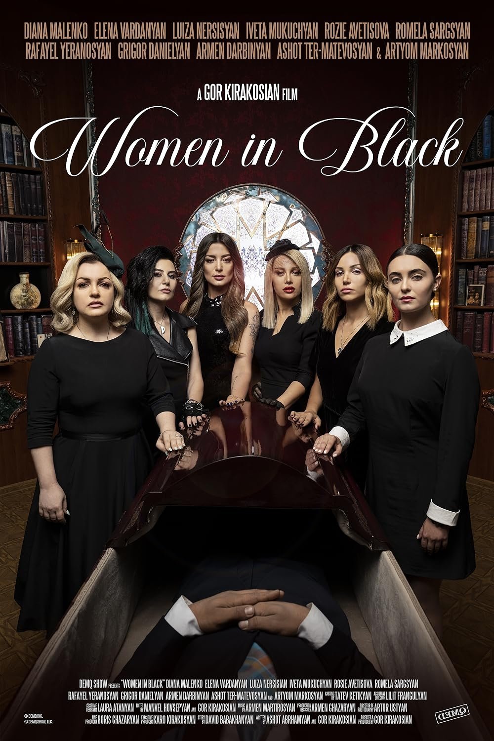 Women in Black - Bild 1 von 7