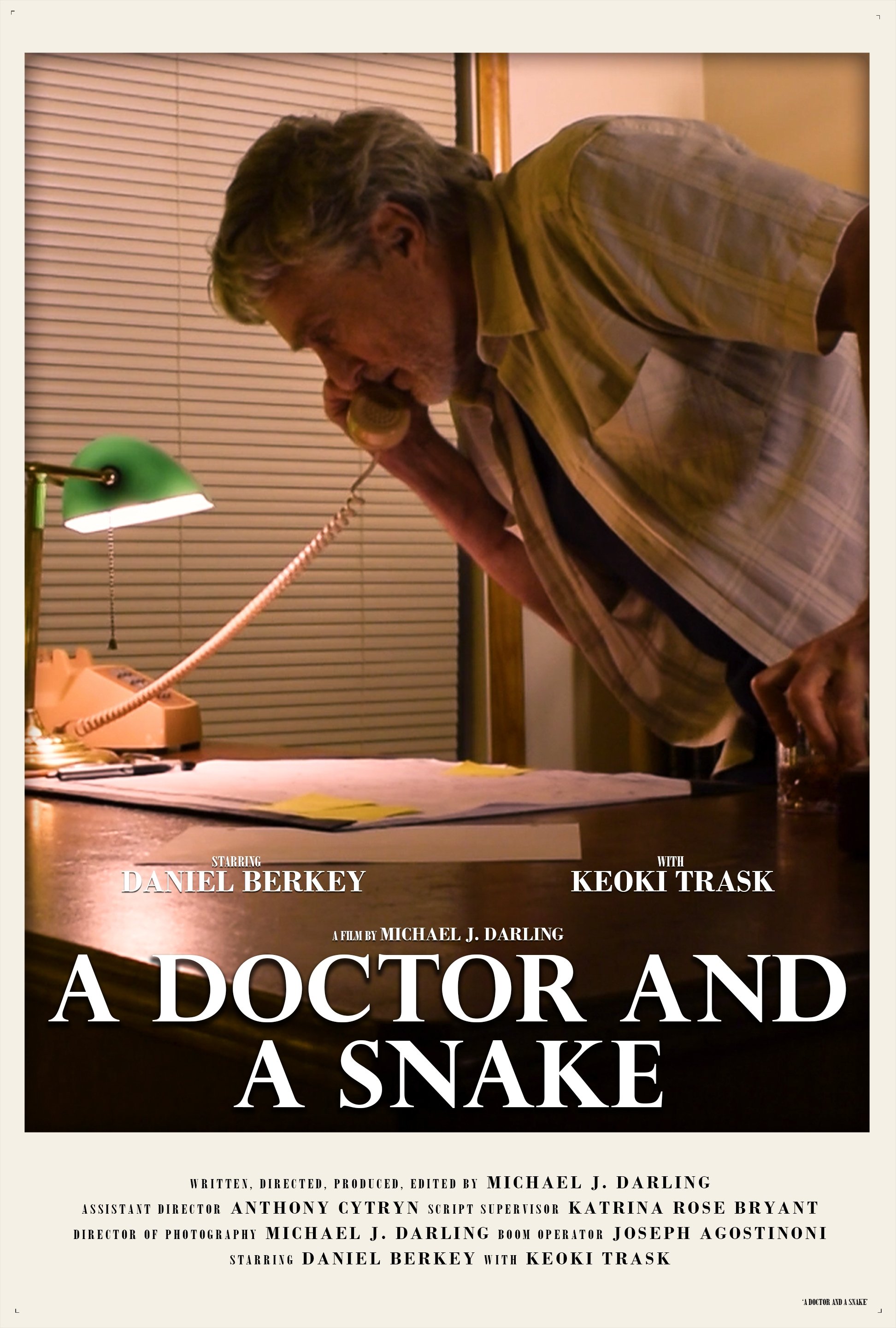 A Doctor and A Snake - Bild 1 von 5