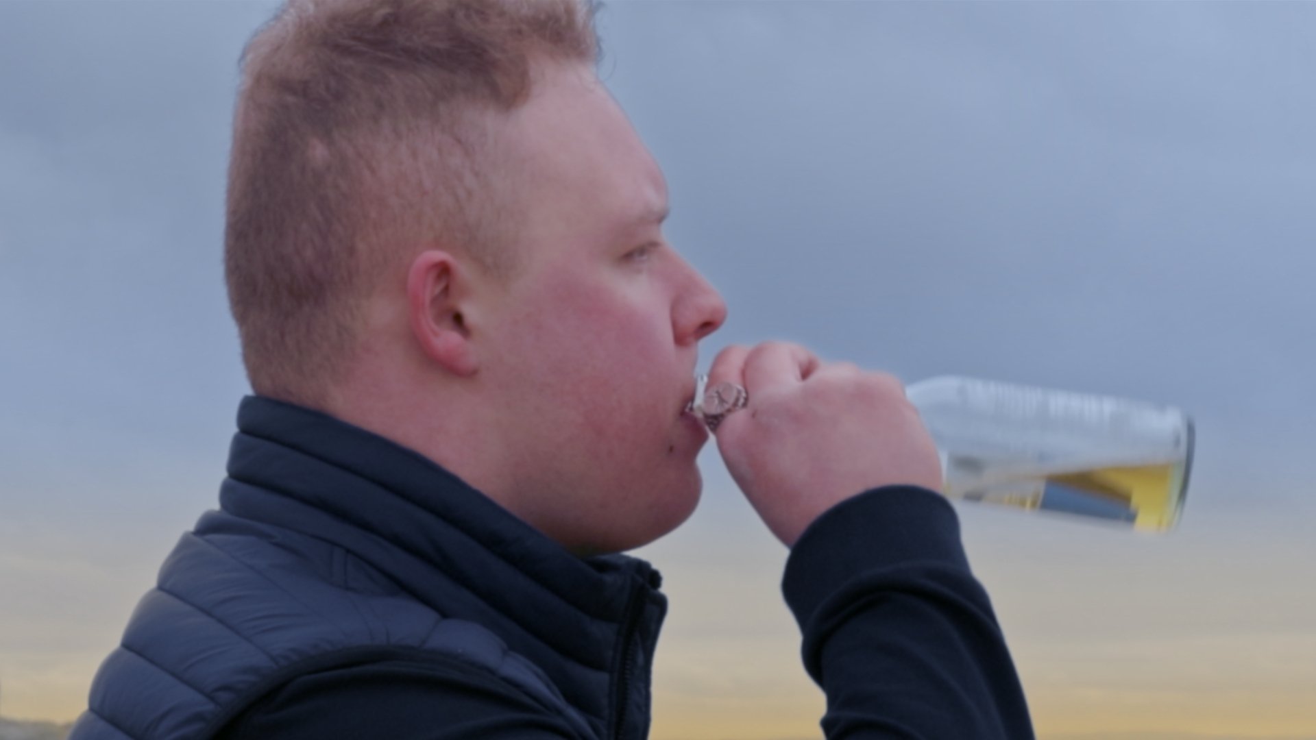 Thumbnail 3 von 6