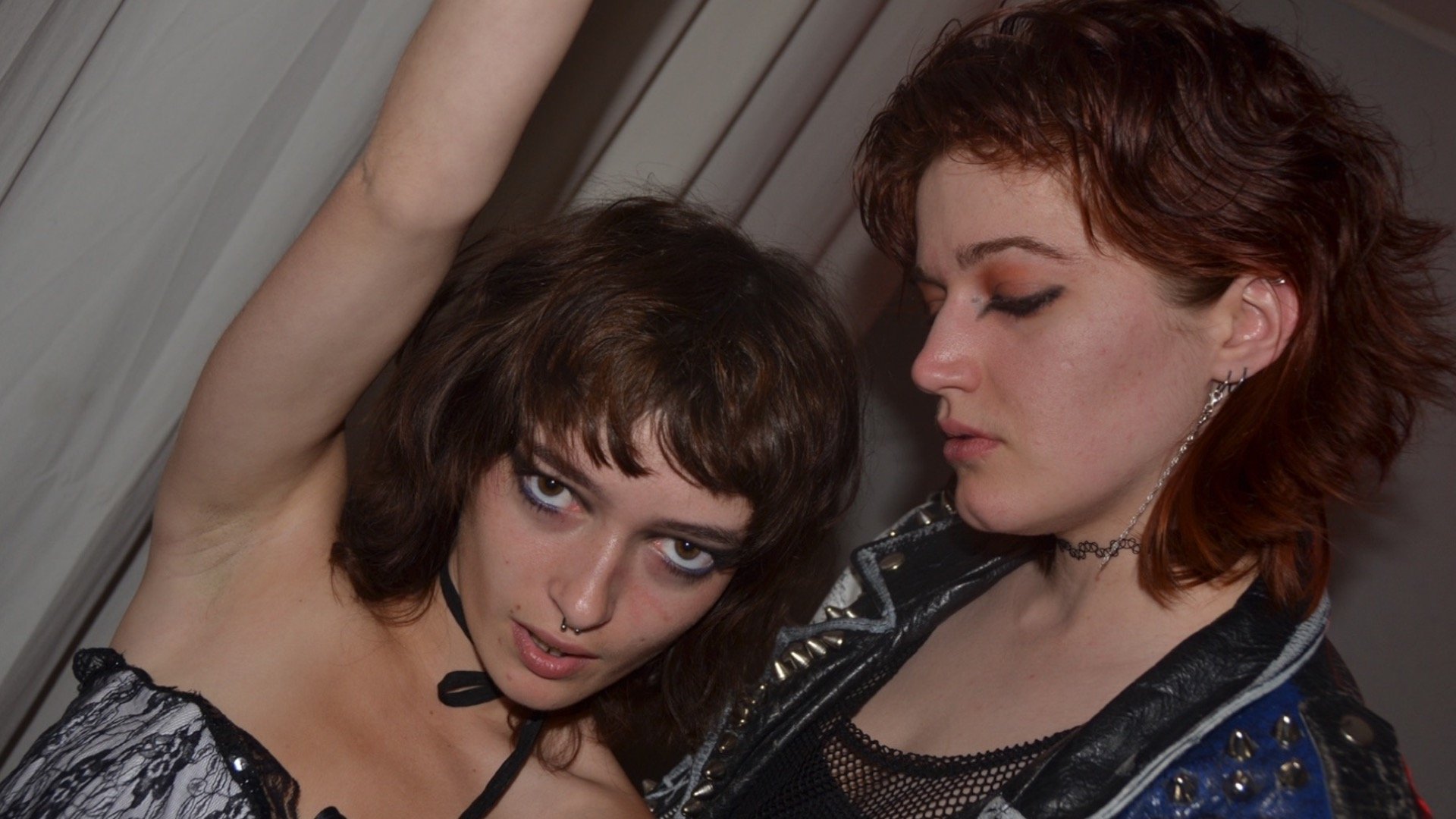 Thumbnail 2 von 11