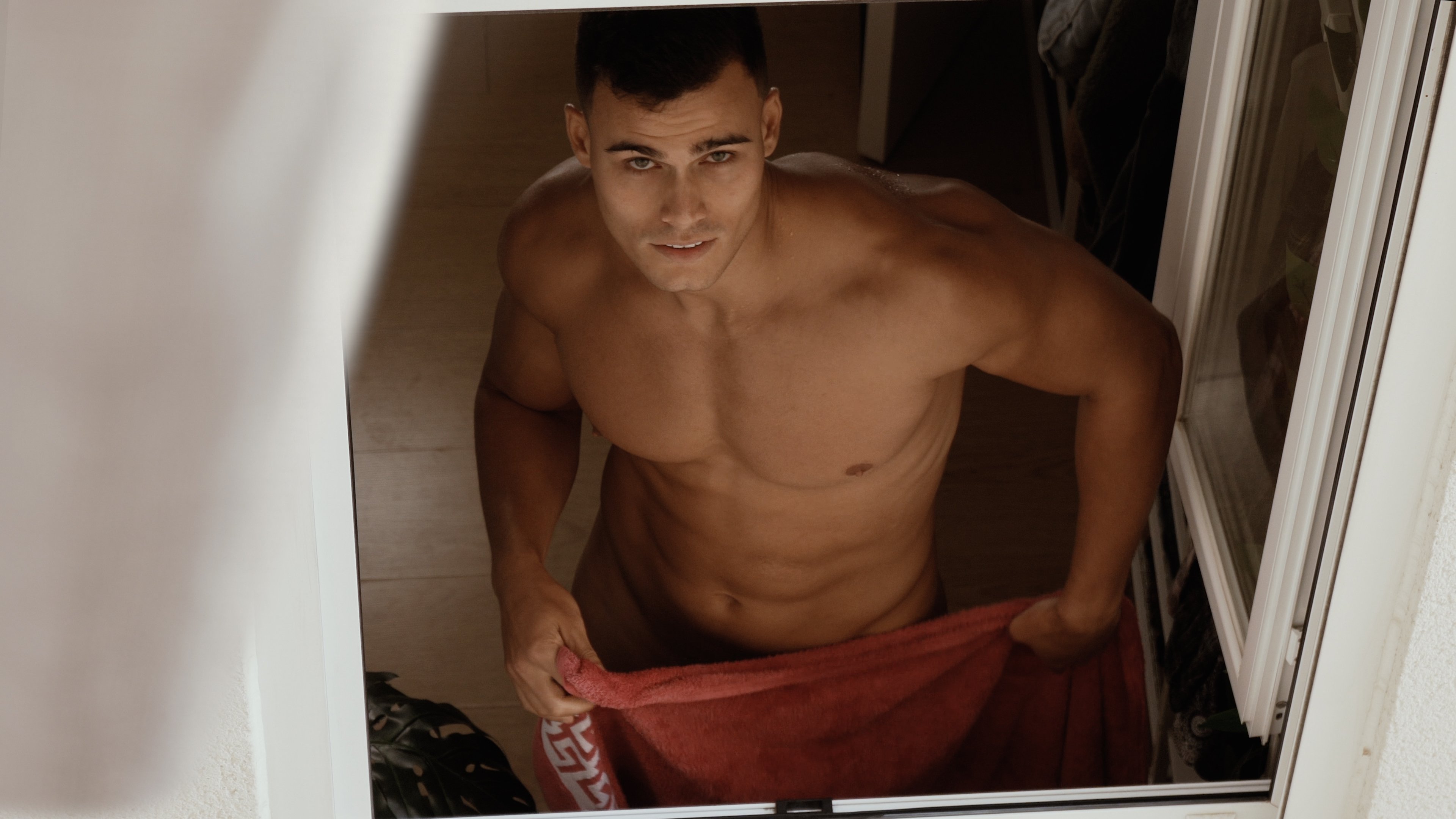 Thumbnail 2 von 4