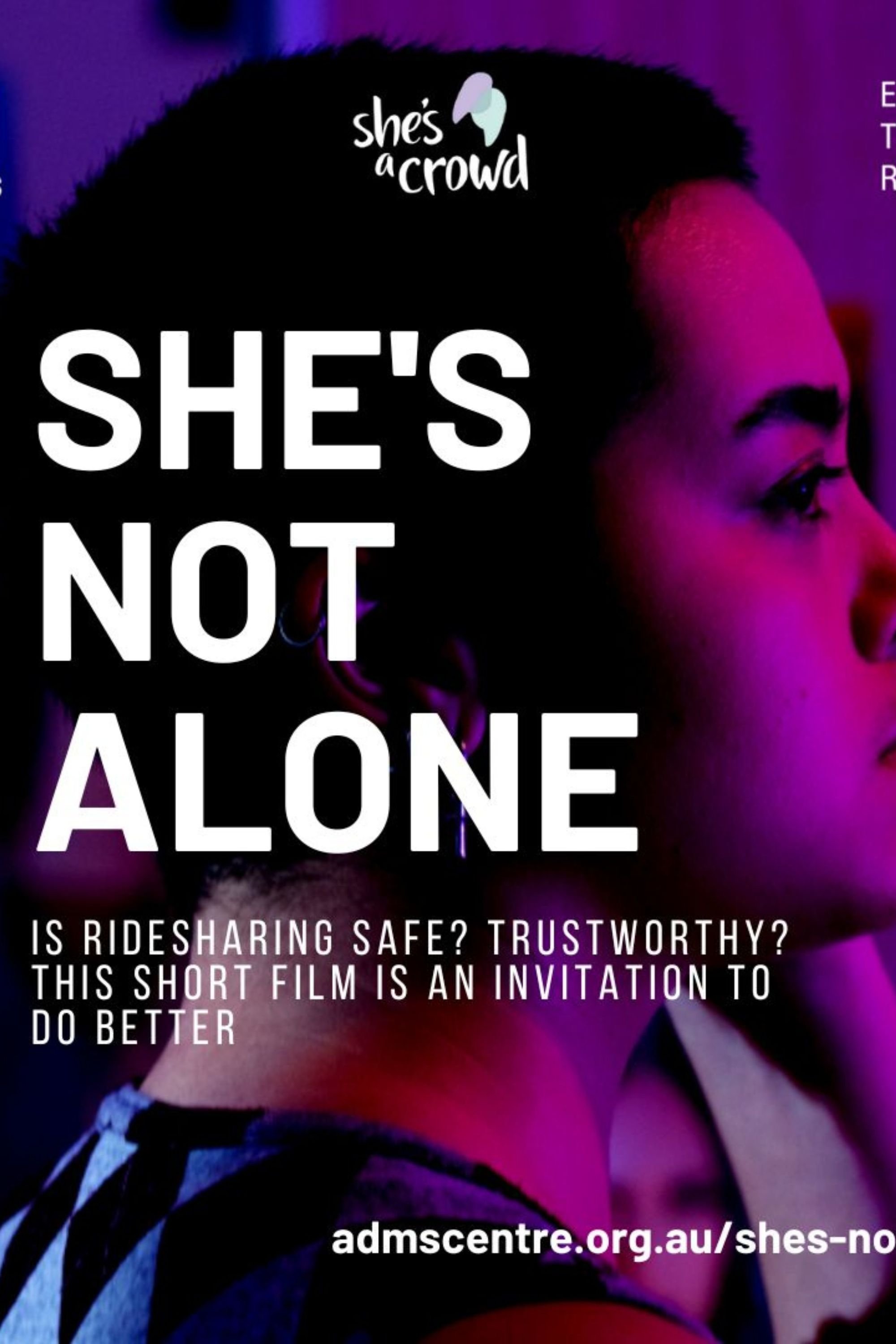 She's Not Alone - Bild 1 von 4