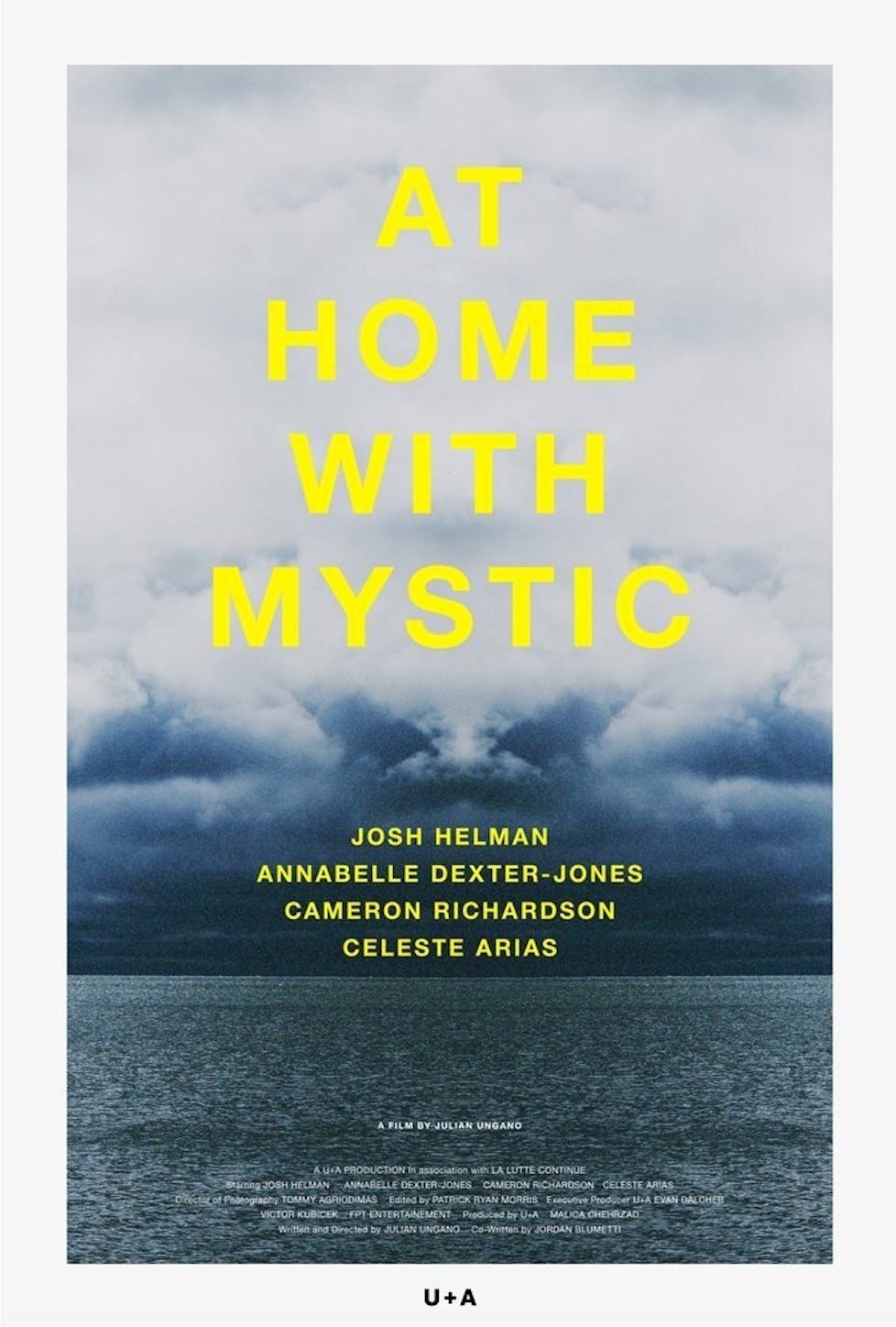 At Home with Mystic - Bild 1 von 2