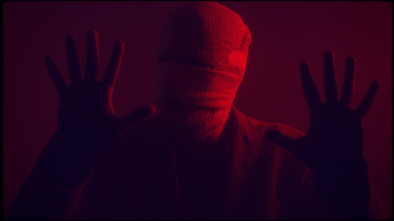 Thumbnail 2 von 11