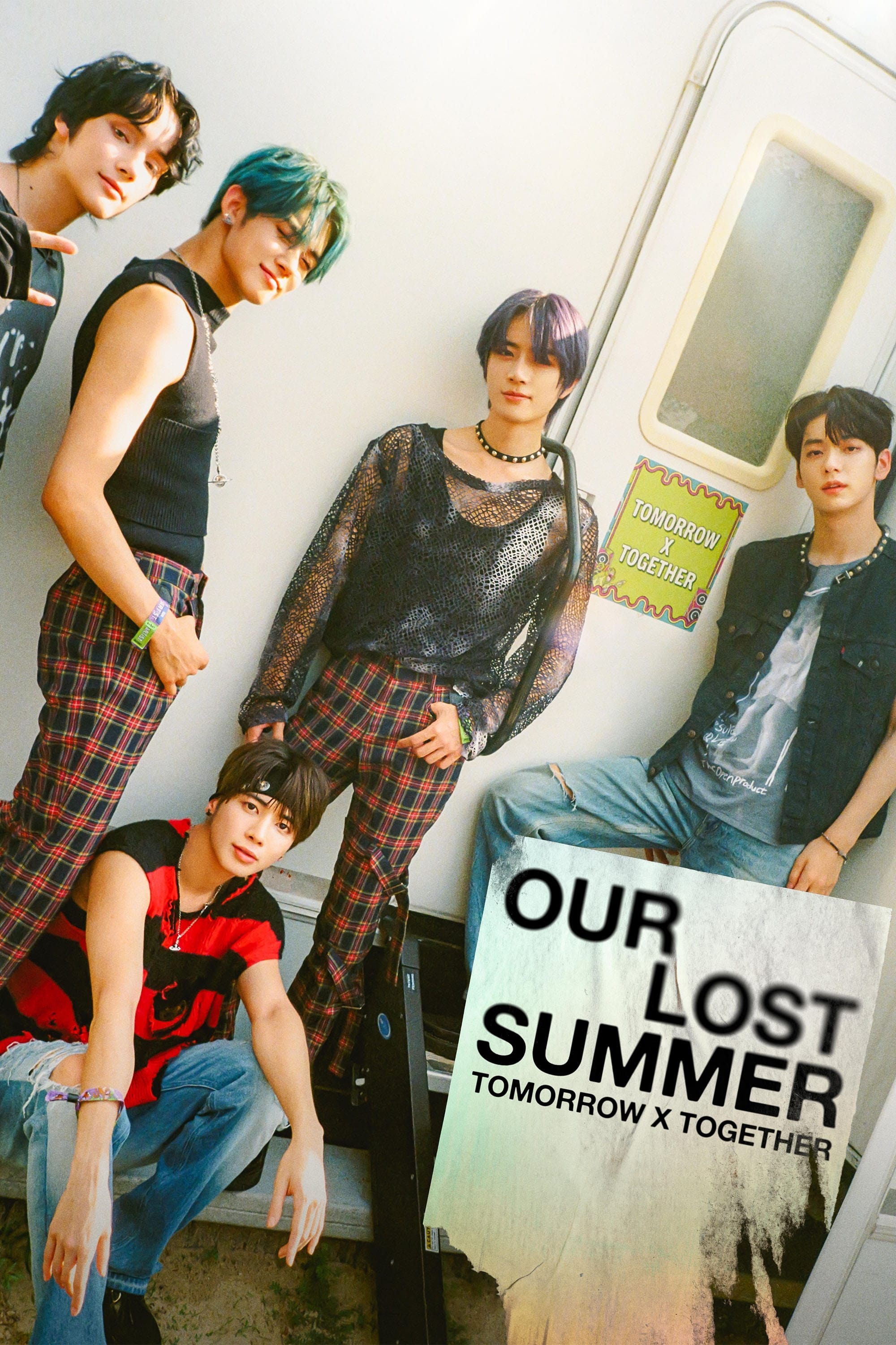 TOMORROW X TOGETHER: OUR LOST SUMMER - Bild 1 von 11