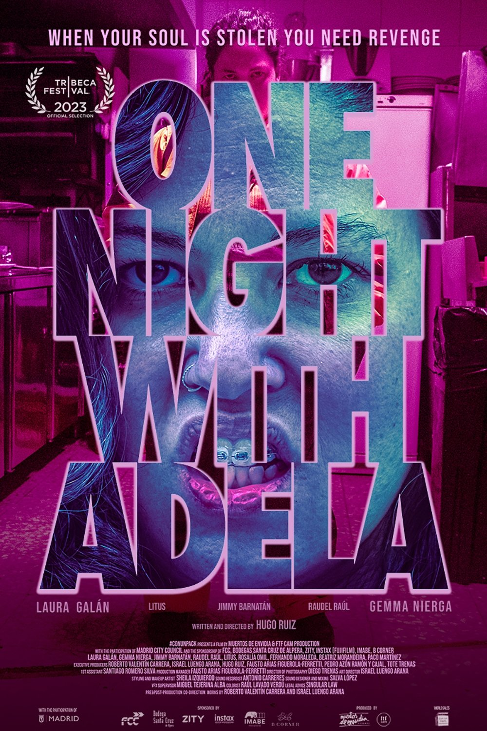 One Night with Adela - Bild 1 von 6