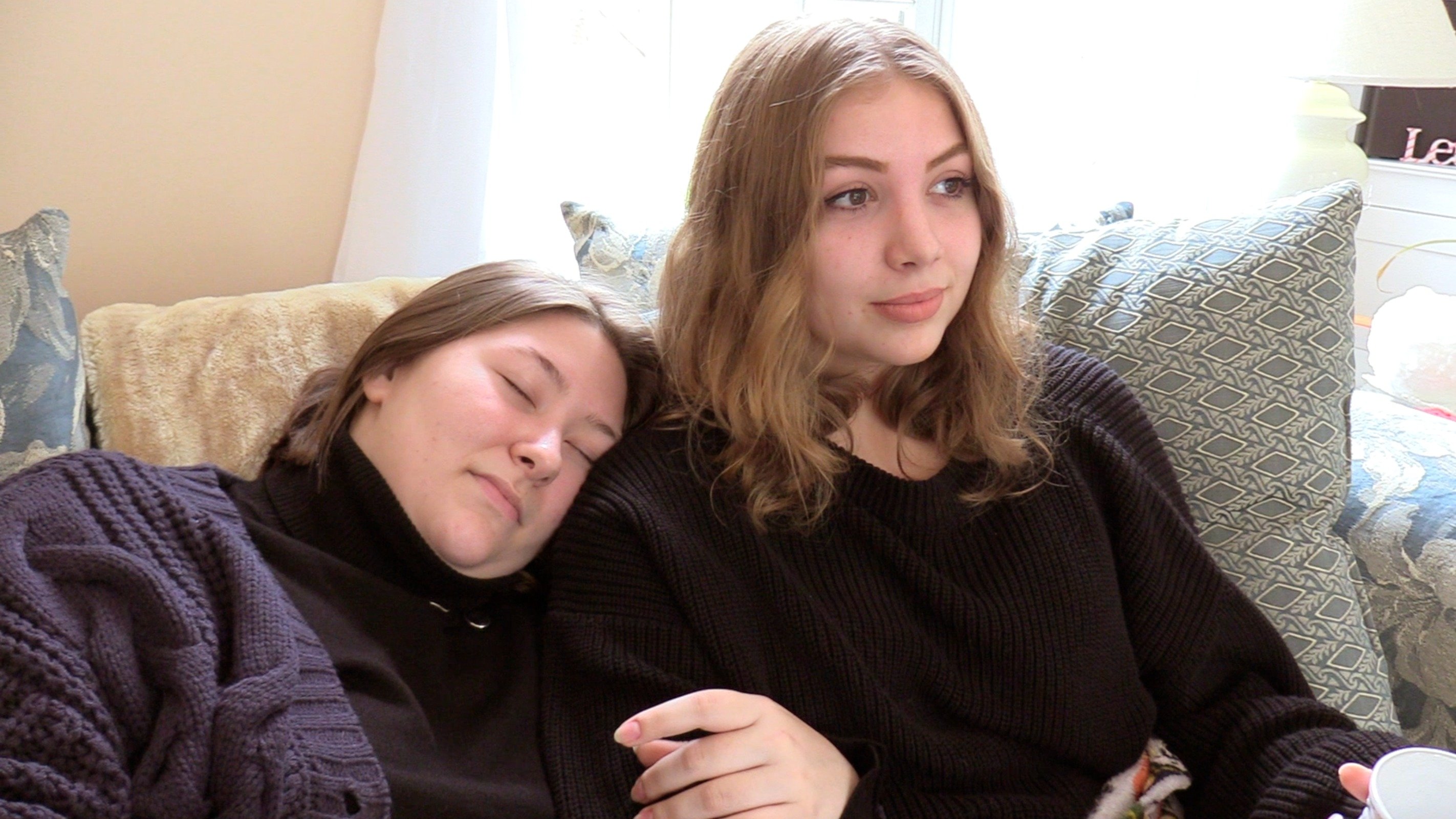 Thumbnail 2 von 3