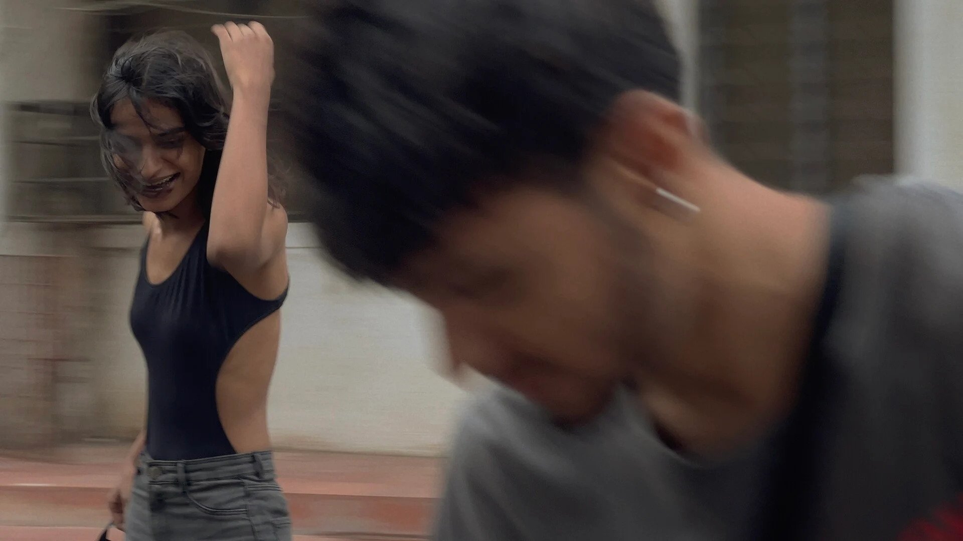 Thumbnail 2 von 2