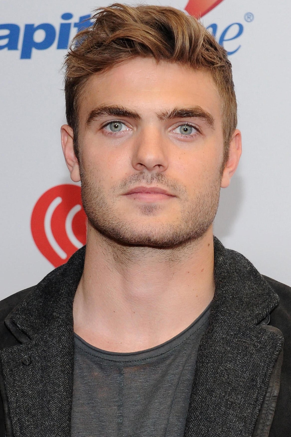 Bild von Alex Roe
